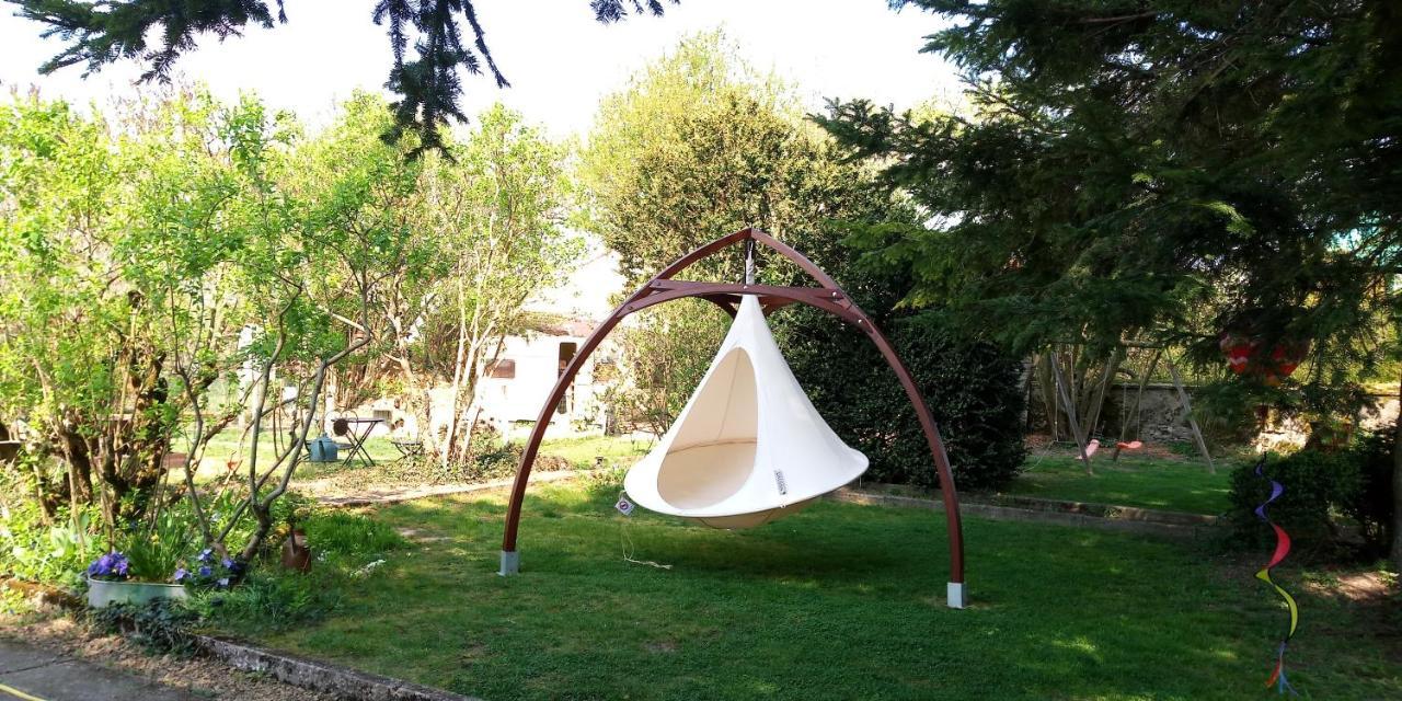 Le Dome Aux Oiseaux Hotel Berig-Vintrange Exterior photo